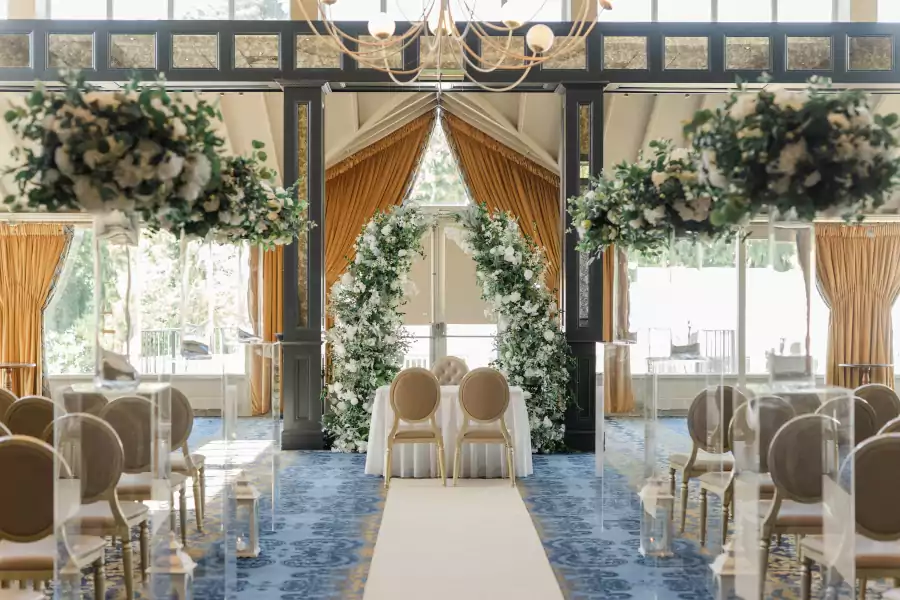 White Floral Ball Centrepieces