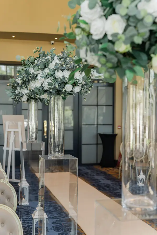White Floral Ball Centrepieces